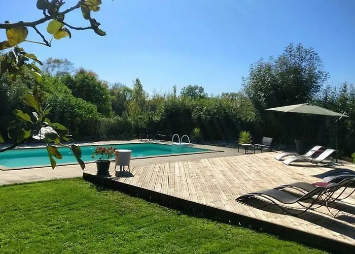 De Garrigue 펜션 *